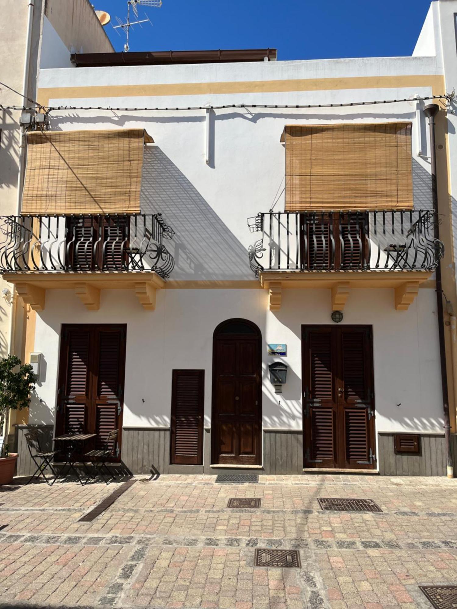 Casa Maruzzella Apartment Lipari  Bagian luar foto